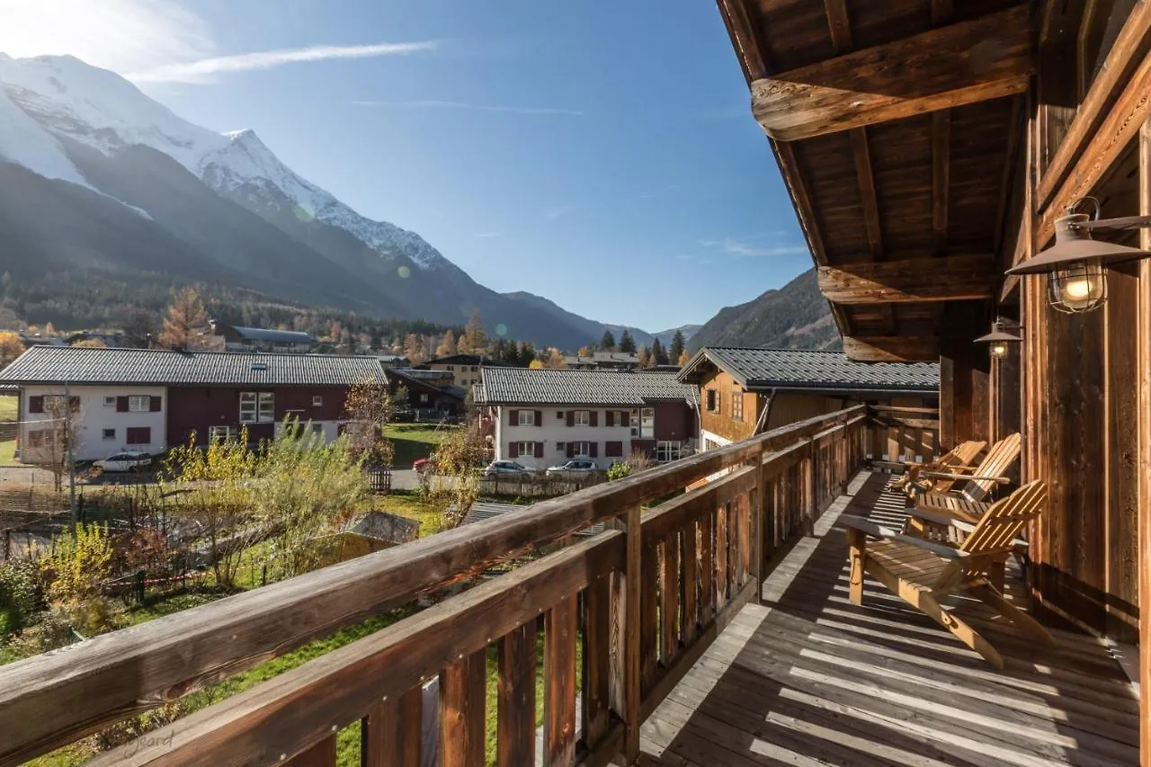 Apartment Belle Paradis - Chamonix Mont Blanc Getaway Mont Blanc Views location